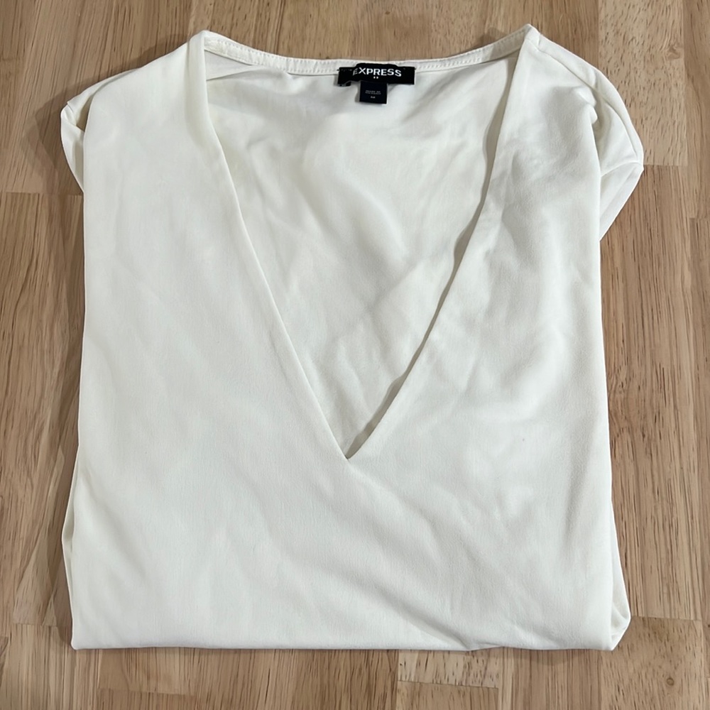 Express stretch short sleeve shirt - Size: M